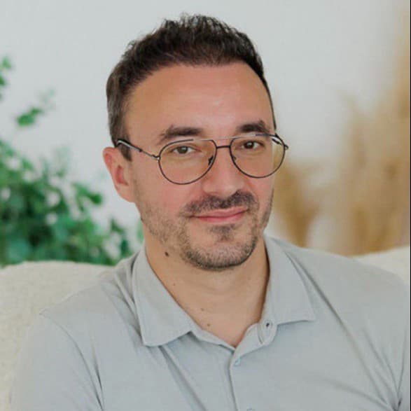 Сергій - Психолог-консультант