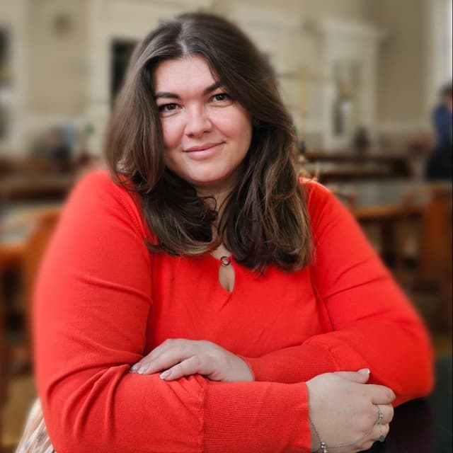 Олена - Психотерапевт