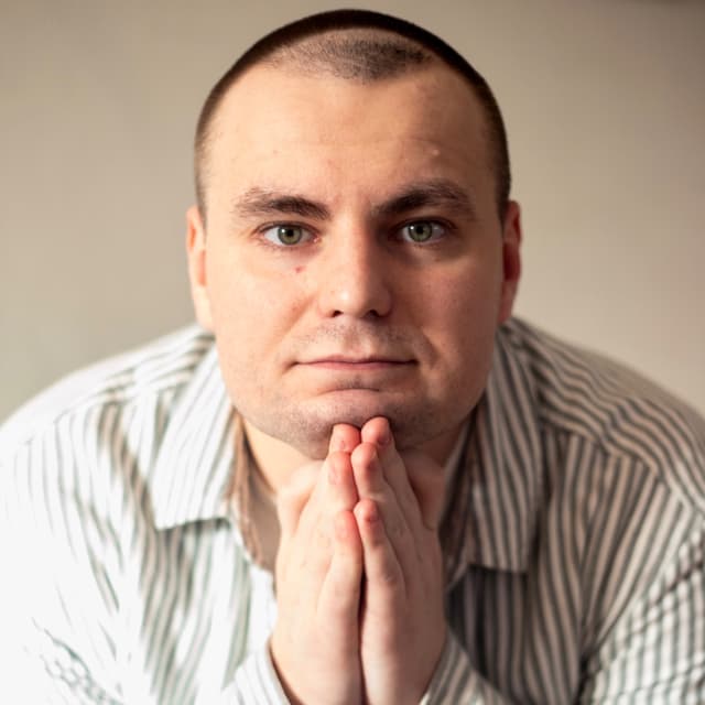 Данил - Психолог-консультант