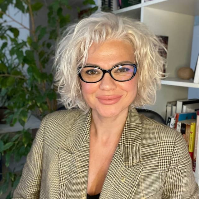 Анна - Коуч, Психотерапевт