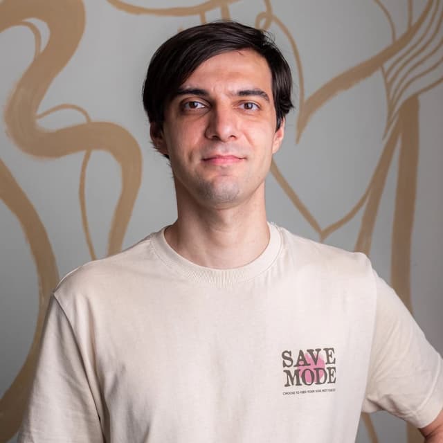 Артем - Психолог-консультант