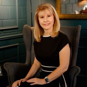 Олена - Психотерапевт