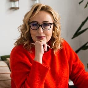 Лариса - Психотерапевт