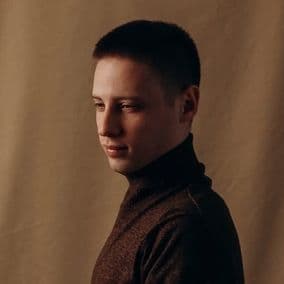 Денис