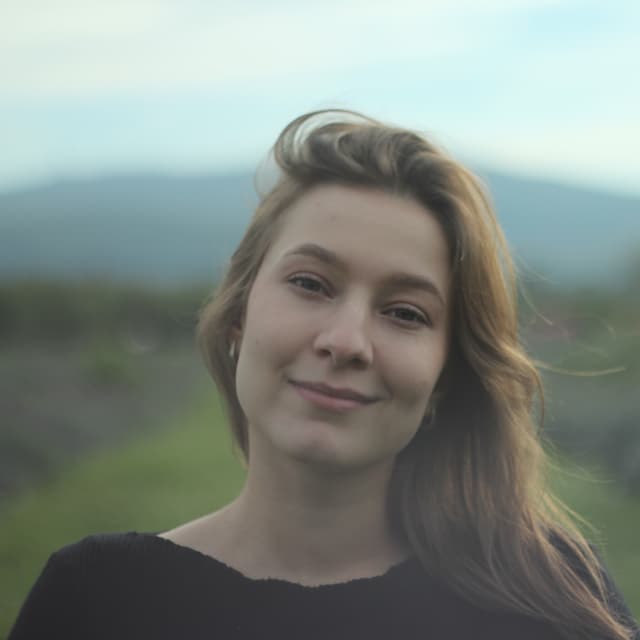 Юлія Задорожна - Психолог-консультант