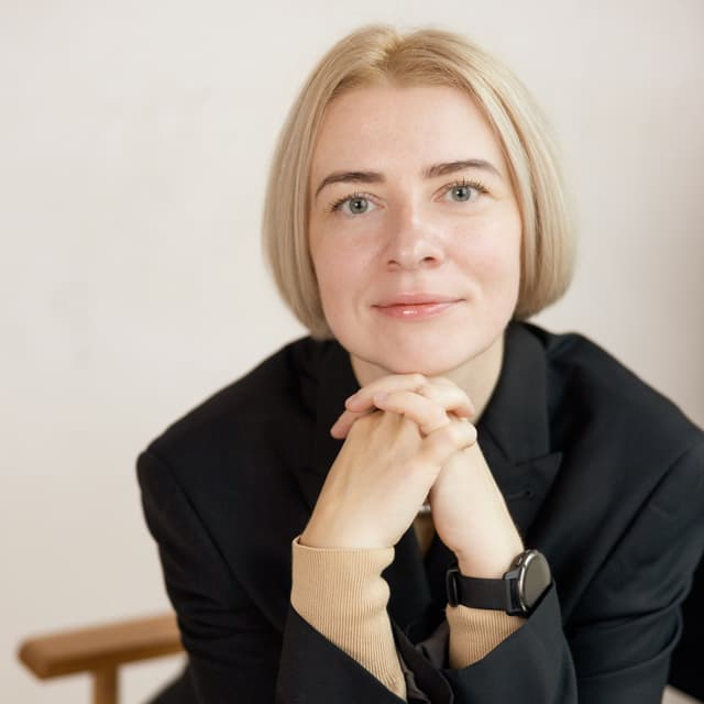 Юлія Калмикова - Психолог-консультант, Психотерапевт