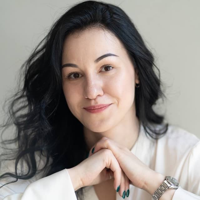 Юлія Рогатинська - Психотерапевт