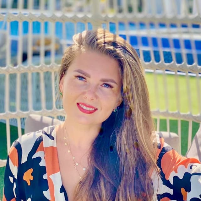 Олена Сердюк - Психотерапевт