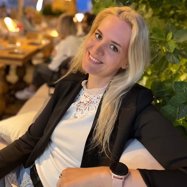 Мілана Курако - Психотерапевт