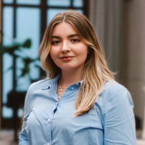 Анна Тиха - Психолог