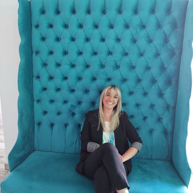 Оксана Бадло Оксана Бадло - Психолог-консультант