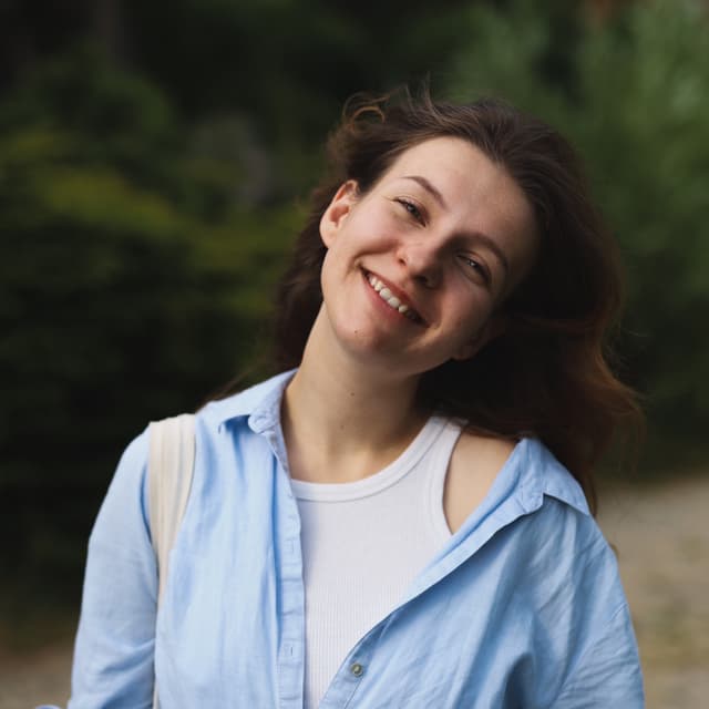 Анна Грохотова (Сенів) Анна Грохотова (Сенів) - Психолог