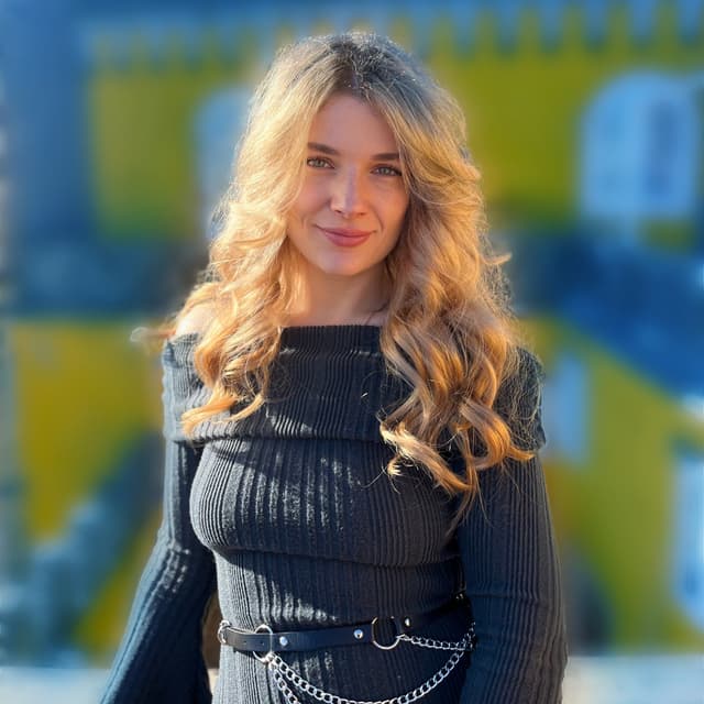 Юлія-Анна Кришталь Юлія-Анна Кришталь - Психолог-консультант