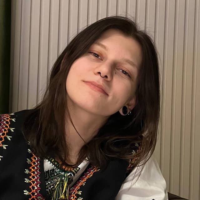 Христина Тричук Христина Тричук - Психолог