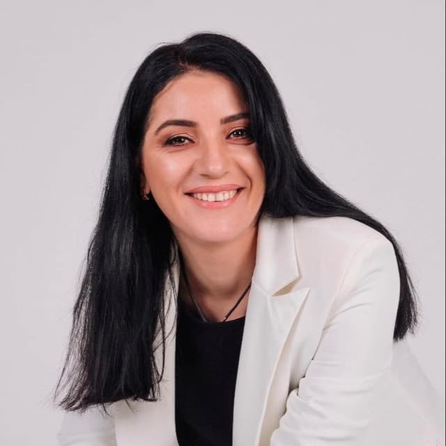 Роза Сопівник Роза Сопівник - Психолог