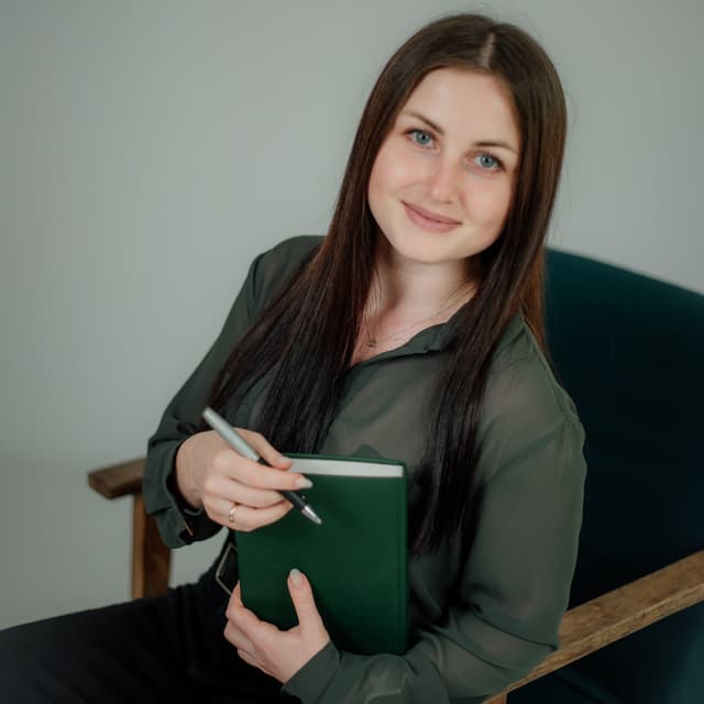 Каріна Білоус Каріна Білоус - Психолог-консультант